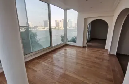 Apartment - 3 Bedrooms - 3 Bathrooms for rent in Kamal Al Tawil St. (El Montazah) - Zamalek - Cairo