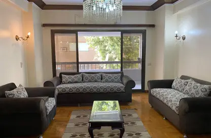 شقة - 3 غرف نوم - 2 حمامات للبيع في ميدان لبنان - المهندسين - الجيزة