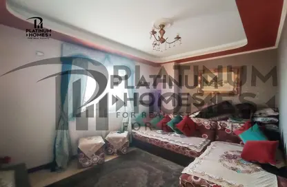 Apartment - 3 Bedrooms - 1 Bathroom for sale in Camp Chezar - Hay Wasat - Alexandria