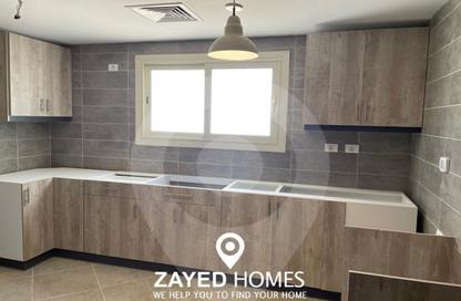 Apartment - 2 Bedrooms - 3 Bathrooms for rent in New Giza - Cairo Alexandria Desert Road - 6 October City - Giza