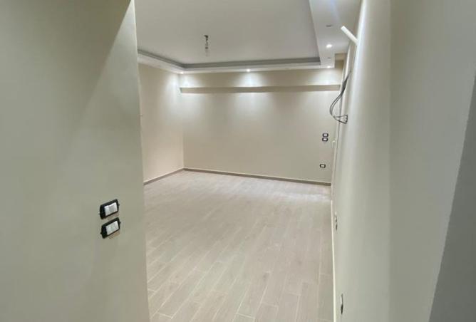 8449161 - Property Image 3