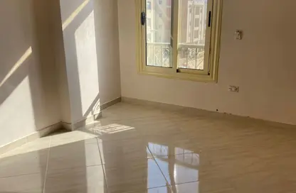 شقة - 2 غرف نوم - 1 حمام للايجار في المستثمرين الجنوبية - مدينة القاهرة الجديدة - القاهرة