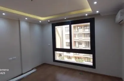 شقة - 2 غرف نوم - 2 حمامات للايجار في ازاد - كمبوندات التجمع الخامس - التجمع الخامس - مدينة القاهرة الجديدة - القاهرة