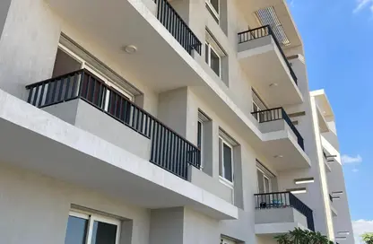 Apartment - 3 Bedrooms - 3 Bathrooms for sale in Pyramids Hills - Cairo Alexandria Desert Road - 6 October City - Giza