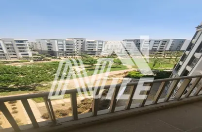 Apartment - 3 Bedrooms - 3 Bathrooms for sale in Hyde Park - 5th Settlement Compounds - The 5th Settlement - New Cairo City - Cairo