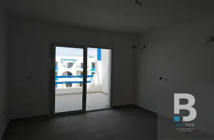 (بنتهاوس  (روف - 3 غرف نوم - 2 حمامات للبيع في ماونتن فيو راس الحكمة - راس الحكمة - الساحل الشمالي