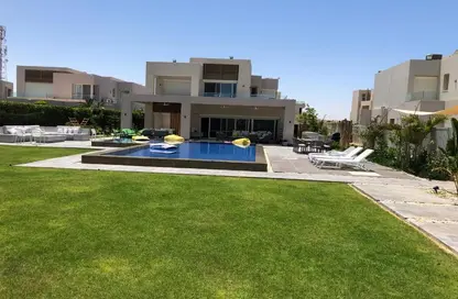 فيلا - 4 غرف نوم - 5 حمامات للبيع في هاسييندا باي - سيدي عبد الرحمن - الساحل الشمالي