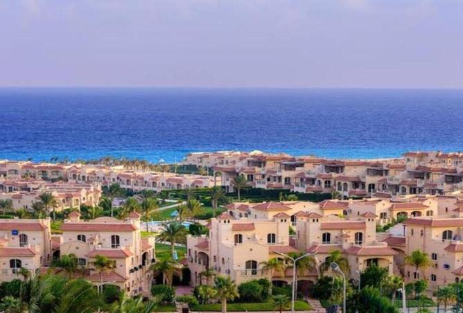Chalet - 3 Bedrooms - 3 Bathrooms for sale in La Vista Bay - La Vista - Qesm Ad Dabaah - North Coast