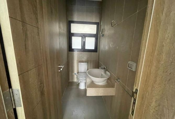 8476654 - Property Image 2