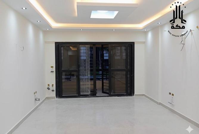 8211775 - Property Image 2