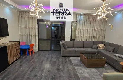 شقة - 3 غرف نوم - 3 حمامات للايجار في بيفرلي هيلز - كمبوندات الشيخ زايد - الشيخ زايد - الجيزة