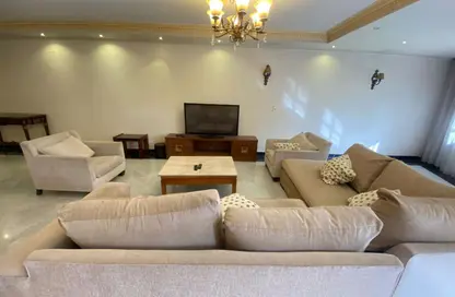 Apartment - 4 Bedrooms - 3 Bathrooms for rent in Sarayat Al Maadi - Hay El Maadi - Cairo