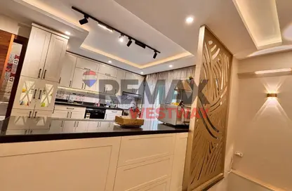 Penthouse - 3 Bedrooms - 3 Bathrooms for sale in Mountain View Chill Out Park - Northern Expansions - 6 October City - Giza