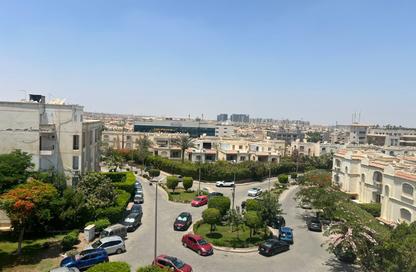 شقة - 3 غرف نوم - 3 حمامات للبيع في حدائق المهندسين - الحي الرابع - الشيخ زايد - الجيزة
