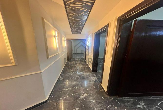 8429397 - Property Image 3