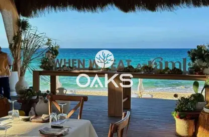 Chalet - 3 Bedrooms - 3 Bathrooms for sale in Ramla - Ras Al Hekma - North Coast