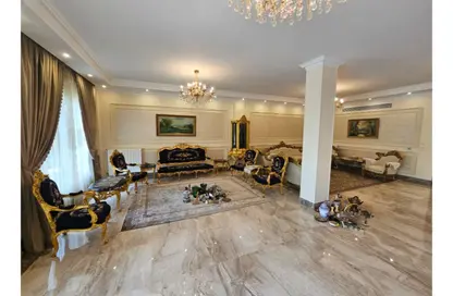 فيلا - 3 غرف نوم - 5 حمامات للبيع في رويال سيتي - كمبوندات الشيخ زايد - الشيخ زايد - الجيزة