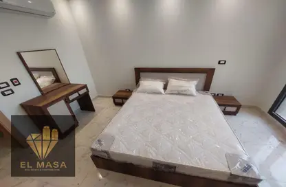 شقة - 2 غرف نوم - 3 حمامات للايجار في ذا كورت ياردز - كمبوندات الشيخ زايد - الشيخ زايد - الجيزة