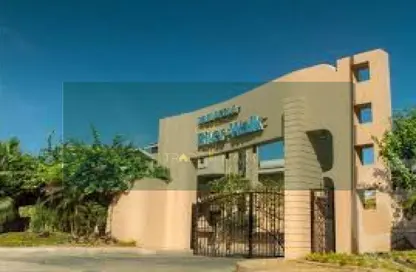 فيلا - 5 غرف نوم - 5 حمامات للبيع في ريفير وواك - المستثمرين الشمالية - مدينة القاهرة الجديدة - القاهرة