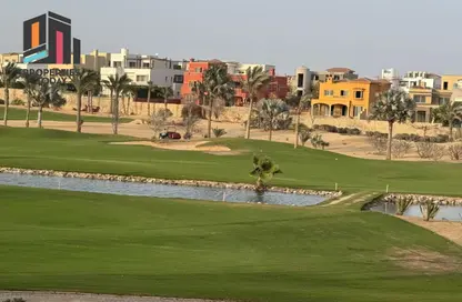 تاون هاوس - 3 غرف نوم - 4 حمامات للبيع في جولف فيوز - طريق مصر اسكندرية الصحراوي - مدينة 6 أكتوبر - الجيزة
