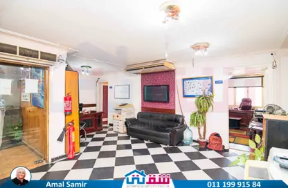 Apartment - 3 Bedrooms - 1 Bathroom for sale in Fleming - Hay Sharq - Alexandria