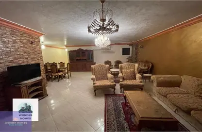 شقة - 3 غرف نوم - 1 حمام للايجار في شارع 76 - المعادي - حي المعادي - القاهرة