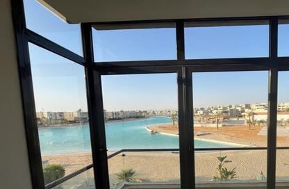 Chalet - 2 Bedrooms - 2 Bathrooms for sale in Azha North - Ras Al Hekma - North Coast