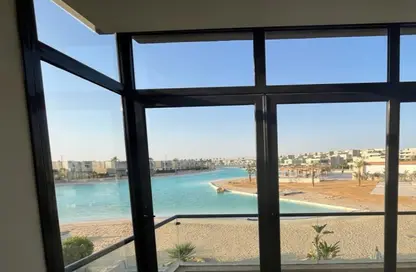 شاليه - 2 غرف نوم - 2 حمامات للبيع في ازها الساحل الشمالي - راس الحكمة - الساحل الشمالي