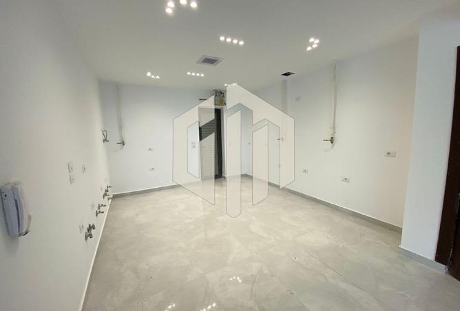 8363108 - Property Main Image