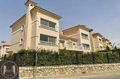 فيلا - 7 غرف نوم - 6 حمامات للايجار في قطامية ديونز - كمبوندات القطامية - القطامية - مدينة القاهرة الجديدة - القاهرة