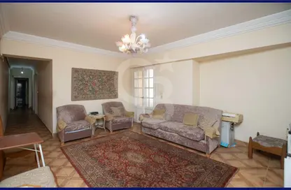 Apartment - 3 Bedrooms - 3 Bathrooms for sale in Abou Quer Road - Zezenia - Hay Sharq - Alexandria