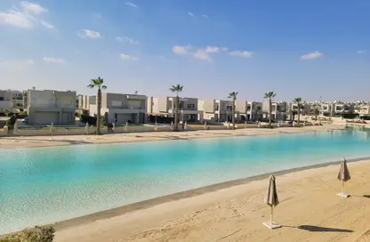 شاليه - 2 غرف نوم - 2 حمامات للبيع في ازها الساحل الشمالي - راس الحكمة - الساحل الشمالي