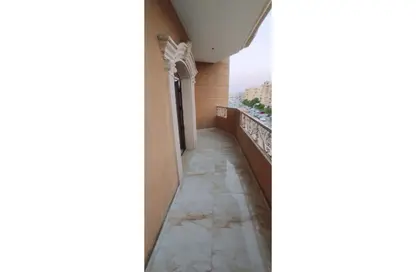 Apartment - 3 Bedrooms - 2 Bathrooms for rent in 10th District - Sheikh Zayed City - Giza