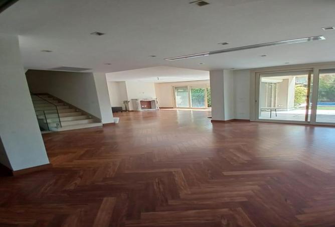 8301369 - Property Image 2