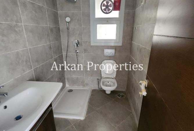 8020537 - Property Image 2