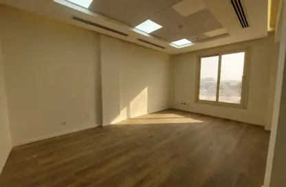 Office Space - Studio - 1 Bathroom for rent in Tolip El Narges - The 5th Settlement - New Cairo City - Cairo