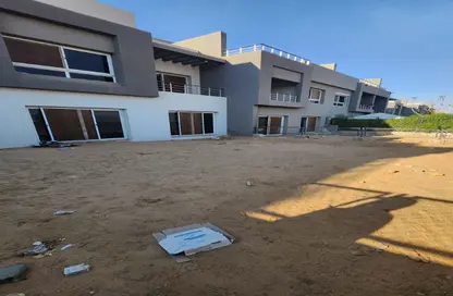 Townhouse - 4 Bedrooms - 4 Bathrooms for sale in Etapa - Sheikh Zayed Compounds - Sheikh Zayed City - Giza