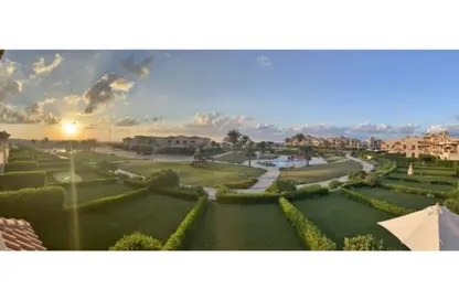 Chalet - 3 Bedrooms - 2 Bathrooms for sale in La Vista Bay - La Vista - Qesm Ad Dabaah - North Coast