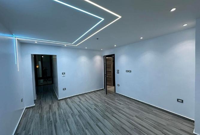 8307436 - Property Image 3