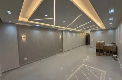 Apartment - 3 Bedrooms - 2 Bathrooms for rent in 10th Sector - Zahraa El Maadi - Hay El Maadi - Cairo