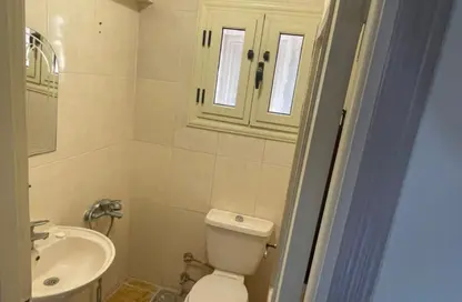 شقة - 2 غرف نوم - 2 حمامات للبيع في سموحة - حي شرق - الاسكندرية