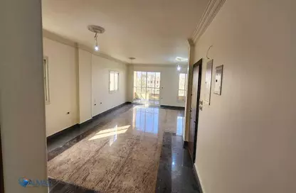 Apartment - 3 Bedrooms - 3 Bathrooms for rent in Gamal Abdel Nasser Axis - The 3rd Settlement - New Cairo City - Cairo