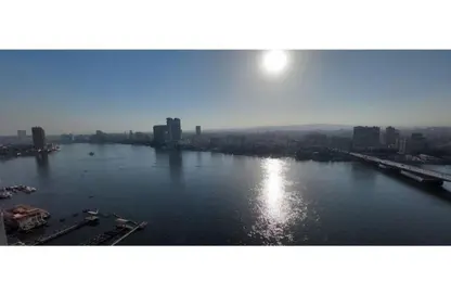 Apartment - 4 Bedrooms - 5 Bathrooms for sale in Nile St. - Dokki - Giza