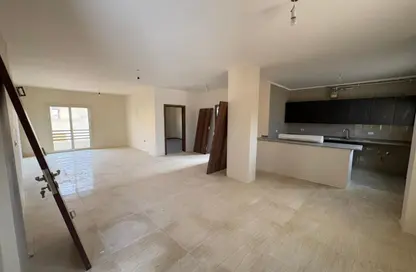 شقة - 2 غرف نوم - 2 حمامات للايجار في بالم فيلا - طريق الواحات - مدينة 6 أكتوبر - الجيزة