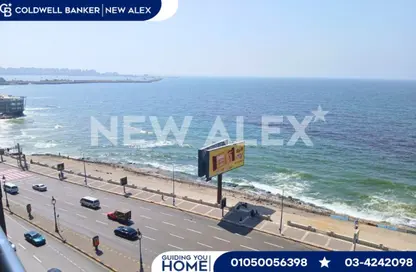 شقة - 2 غرف نوم - 2 حمامات للبيع في كامب شيزار - حي وسط - الاسكندرية