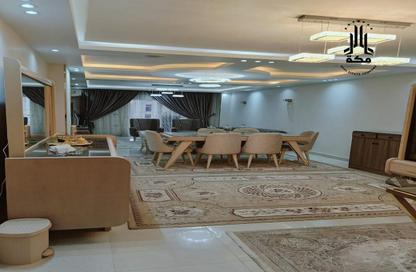 شقة - 3 غرف نوم - 2 حمامات للايجار في شارع طه حسين - النزهه الجديدة - النزهة - القاهرة