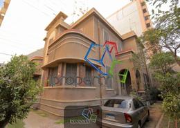 فيلا - 6 غرف نوم for للبيع in شارع وينجت - بولكلي - حي شرق - الاسكندرية