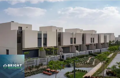 شقة - 2 غرف نوم - 2 حمامات للبيع في كمبوند البروج - كمبوندات الشروق - مدينة الشروق - القاهرة