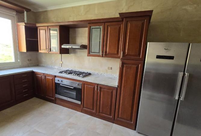 8233119 - Property Image 3