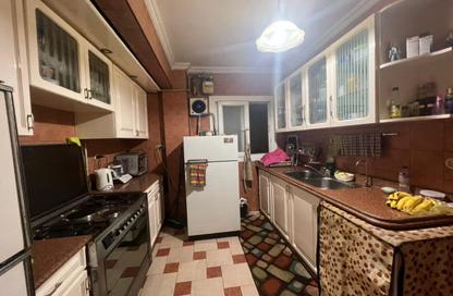 Apartment - 3 Bedrooms - 2 Bathrooms for sale in Ezzat Salama St. - 6th Zone - Nasr City - Cairo
